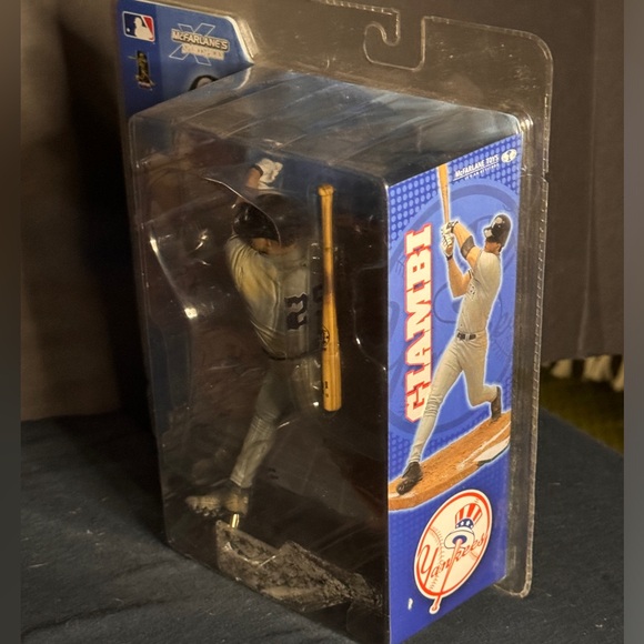 McFarlane Series 3 Yankees Jason Giambi - Picture 2 of 3